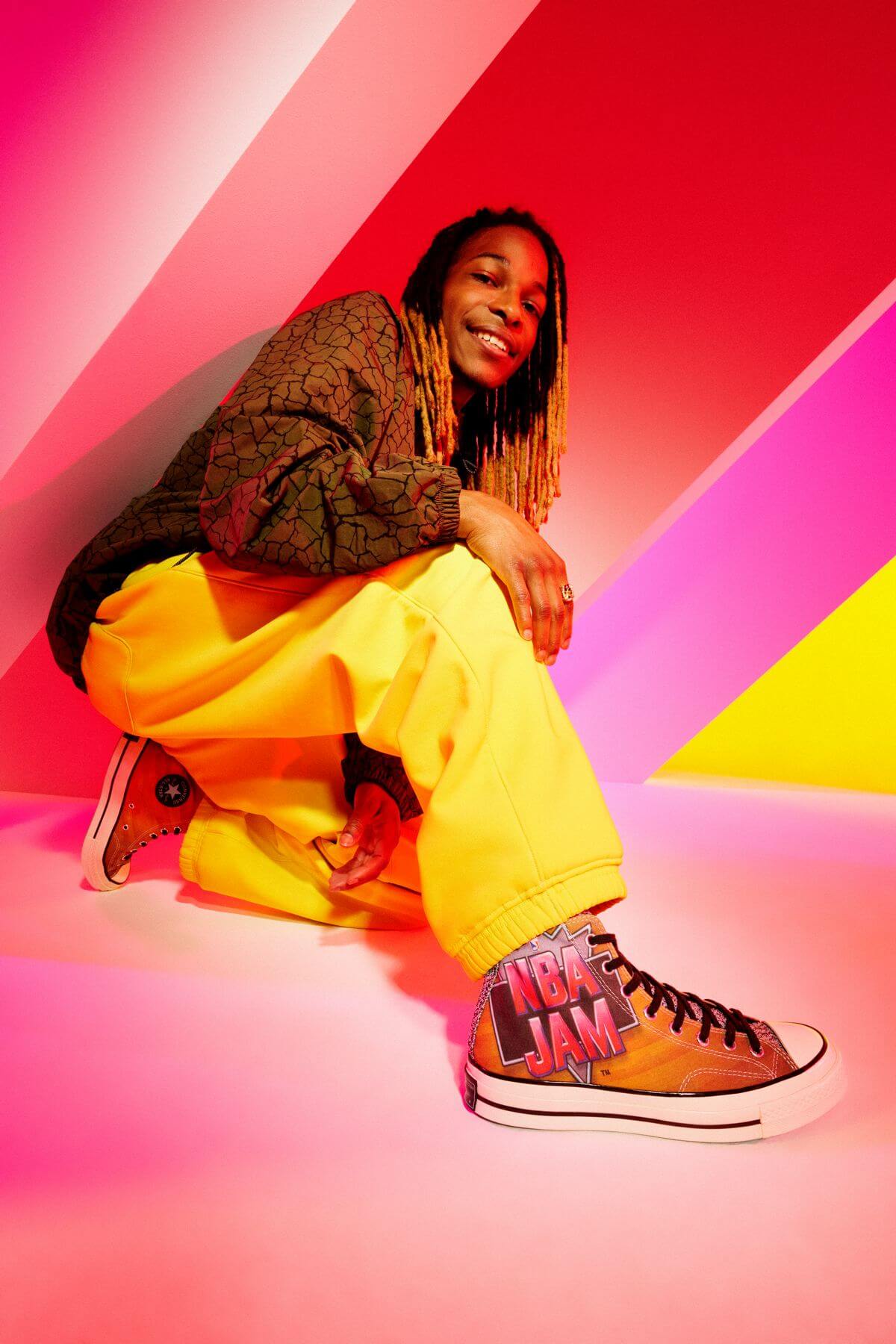 on feet photo - Converse x NBA Jam - Chuck 70 - brown/solar red/electric aqua - 171692C