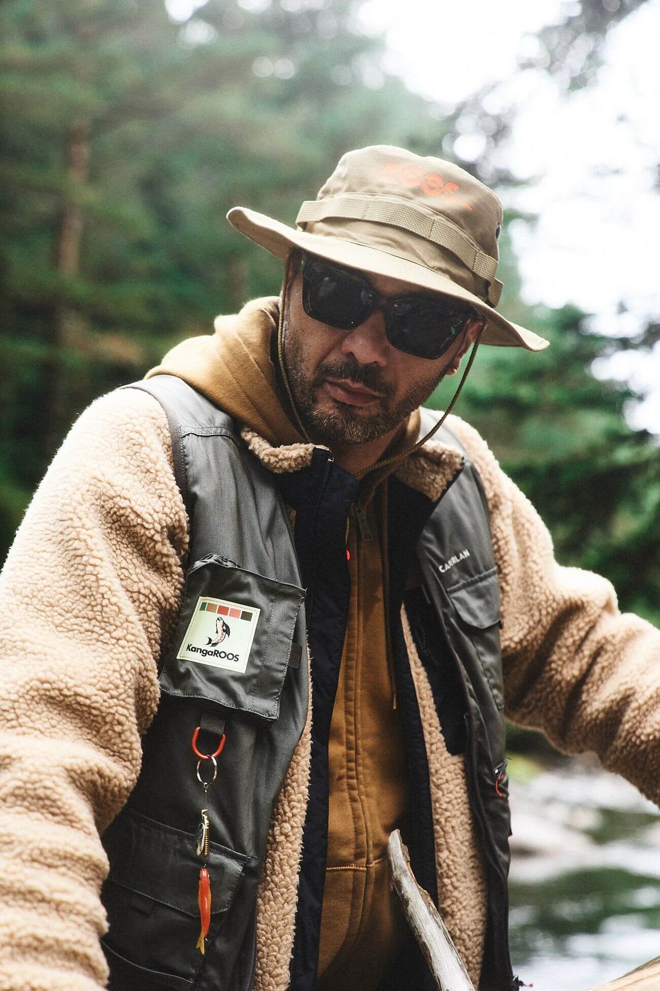 KangaROOS x Bisso x Max - ROOS UNITED - Runaway - "Rainbow Trout"
