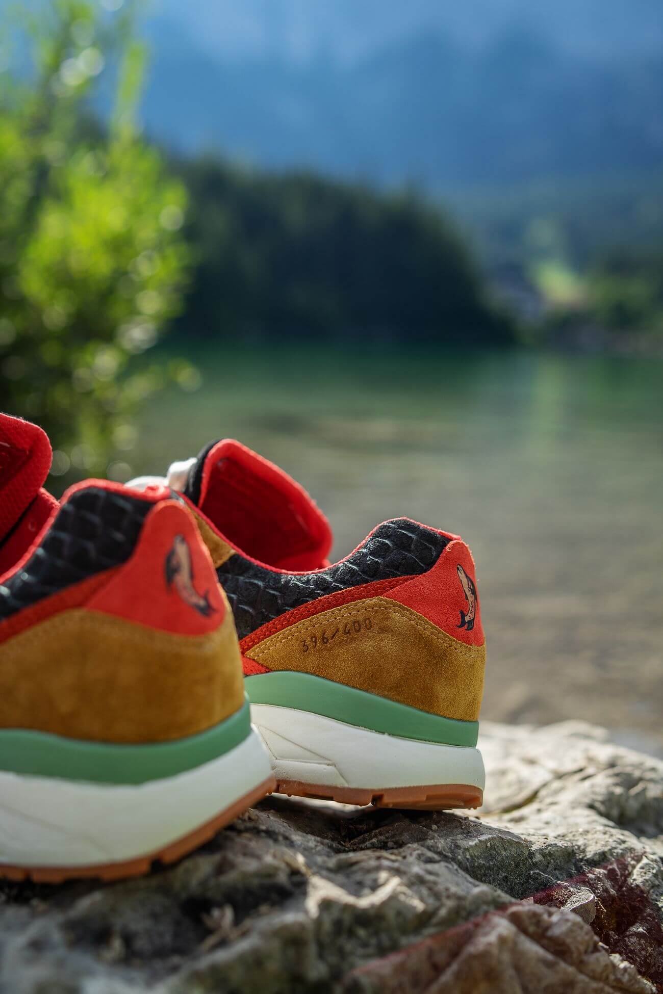 KangaROOS x Bisso x Max - ROOS UNITED - Runaway - "Rainbow Trout"