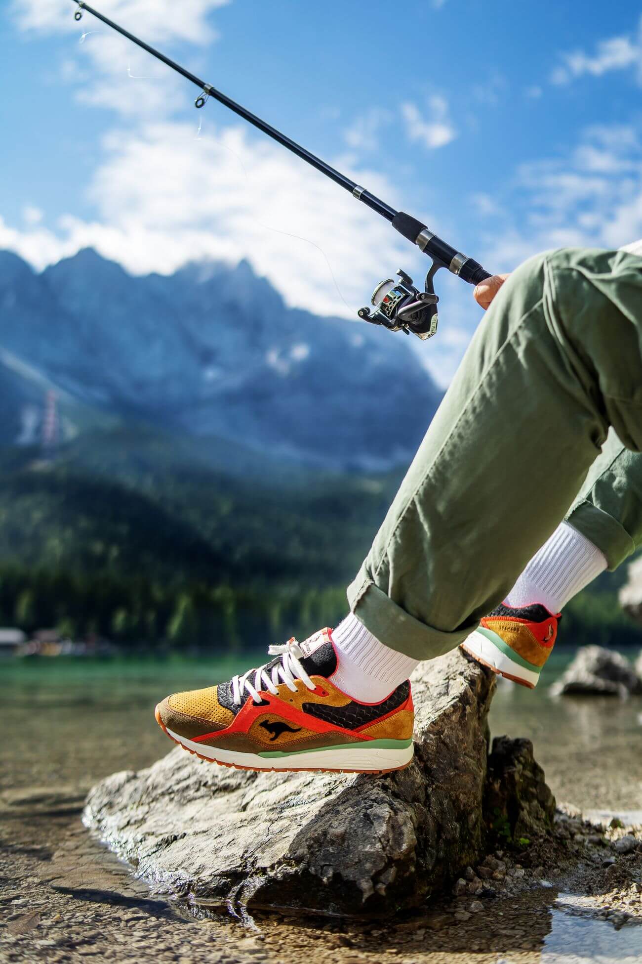 KangaROOS x Bisso x Max - ROOS UNITED - Runaway - "Rainbow Trout"
