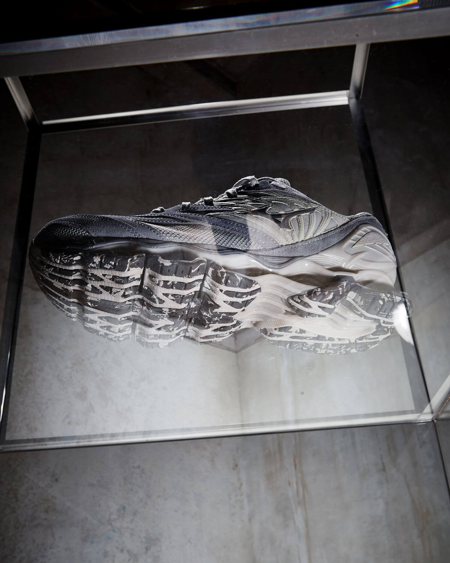 Mizuno Kizuna collection "Artefact" feat. Wave Prophecy LS, Wave Mujin TL & Wave Rider 10