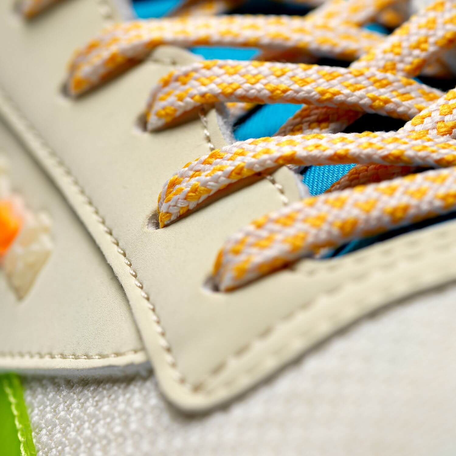 Reebok x Jelly Belly - Club C Revenge - cream white/sonic green/radiant aqua - GV8263