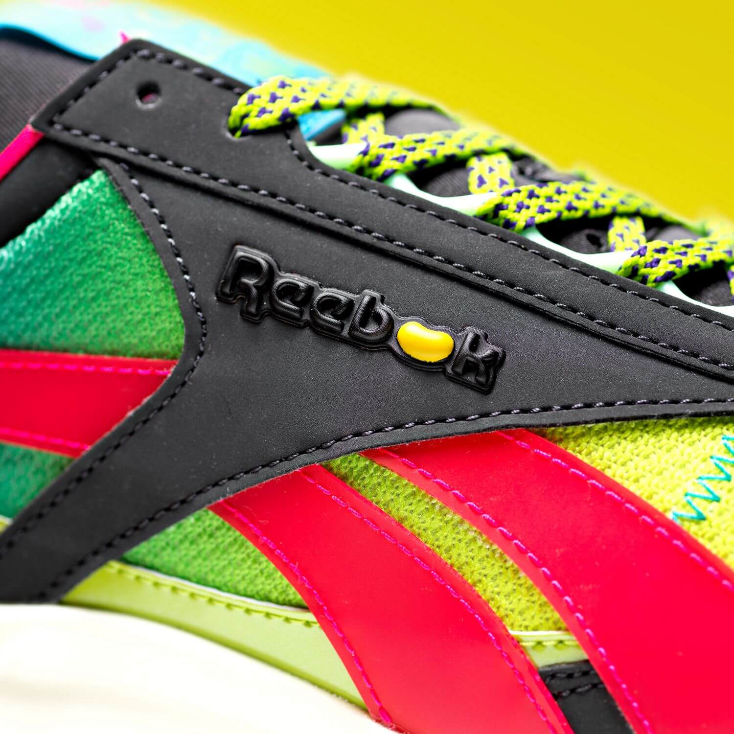 Reebok x Jelly Belly - Classic Leather Legacy - coal/twisted pink/sonic green - GW3376