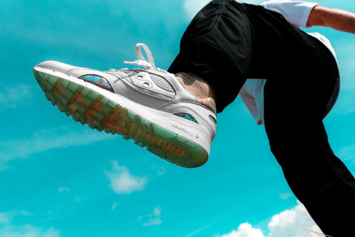 Saucony - Shadow 6000 - "Pearl" - 30th Anniversary - S70594-1