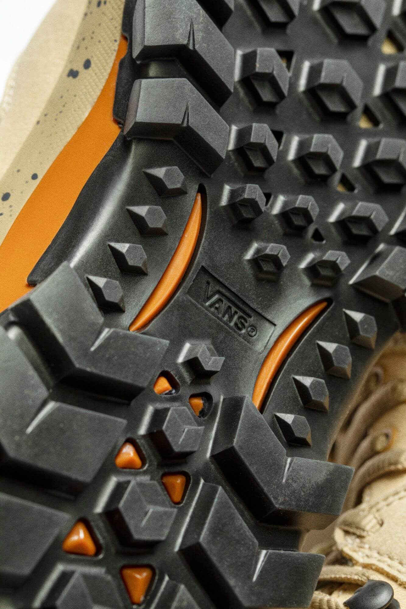 details outsole sneaker boot  Vault by Vans x Taka Hayashi - AMZN TRL V3 LX Boot - marzipan/pebbleVault by Vans x Taka Hayashi - AMZN TRL V3 LX Boot - marzipan/pebble