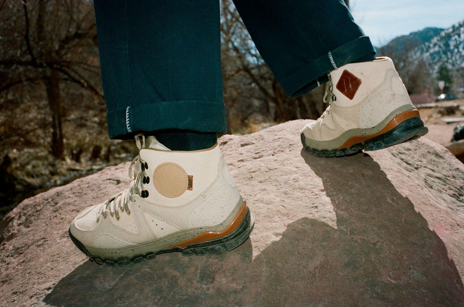 Vault by Vans x Taka Hayashi - AMZN TRL V3 LX Boot - marzipan/pebble