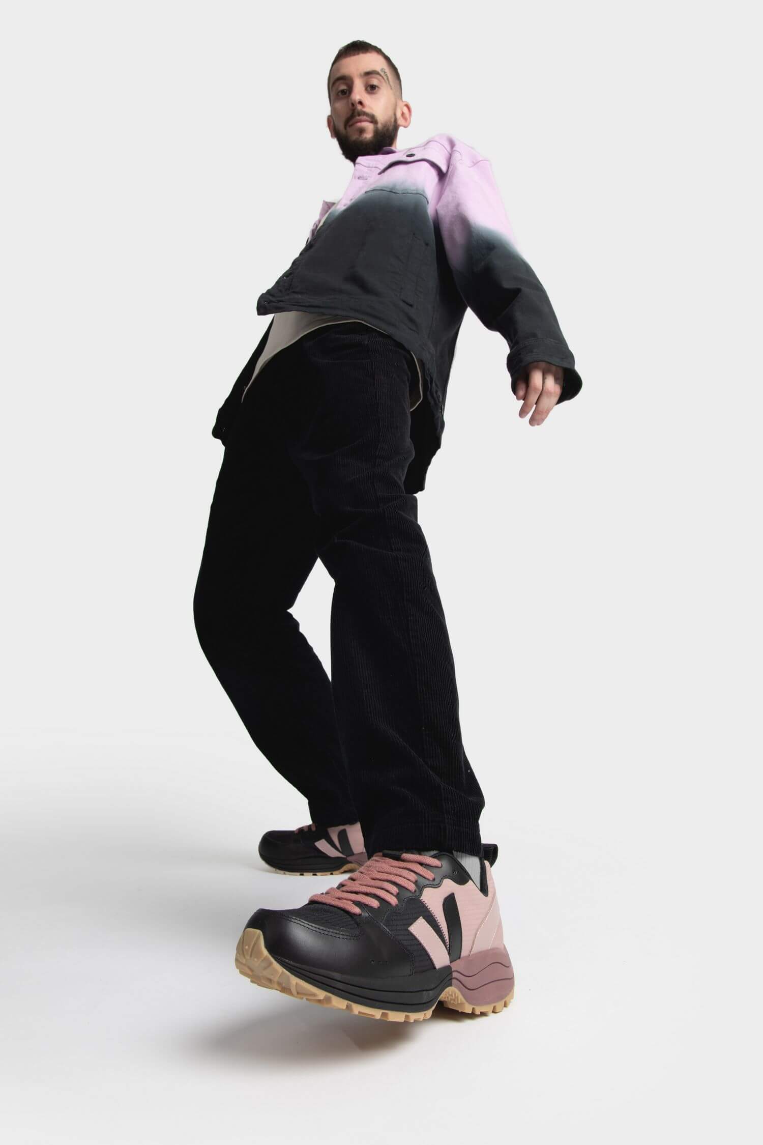 VEJA x Emir Shiro - Venturi Ripstop - black/rose - VT012744