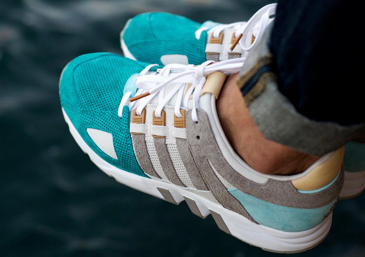 adidas Consortium x Sneakers76 - "The Bridge of the Two Seas" - EQT Guidance 93 - clear granite/light onix-gold metallic - BA9220