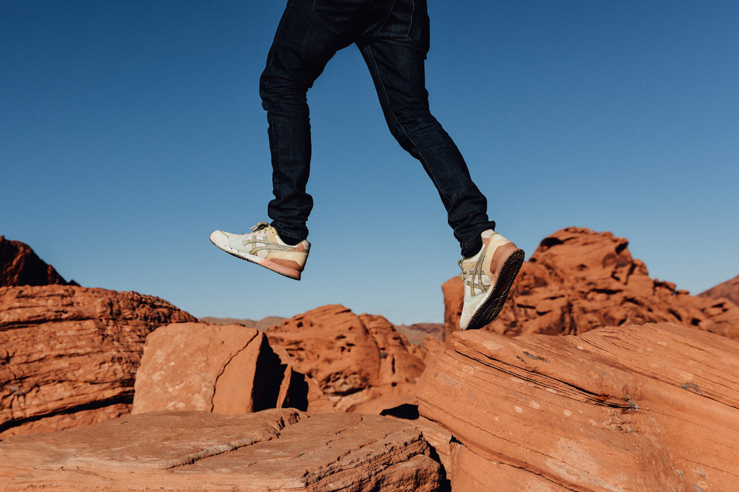 ASICS x Bodega - Gel-Classic - "On The Road" - cream/pink-orange - H50JK-0170