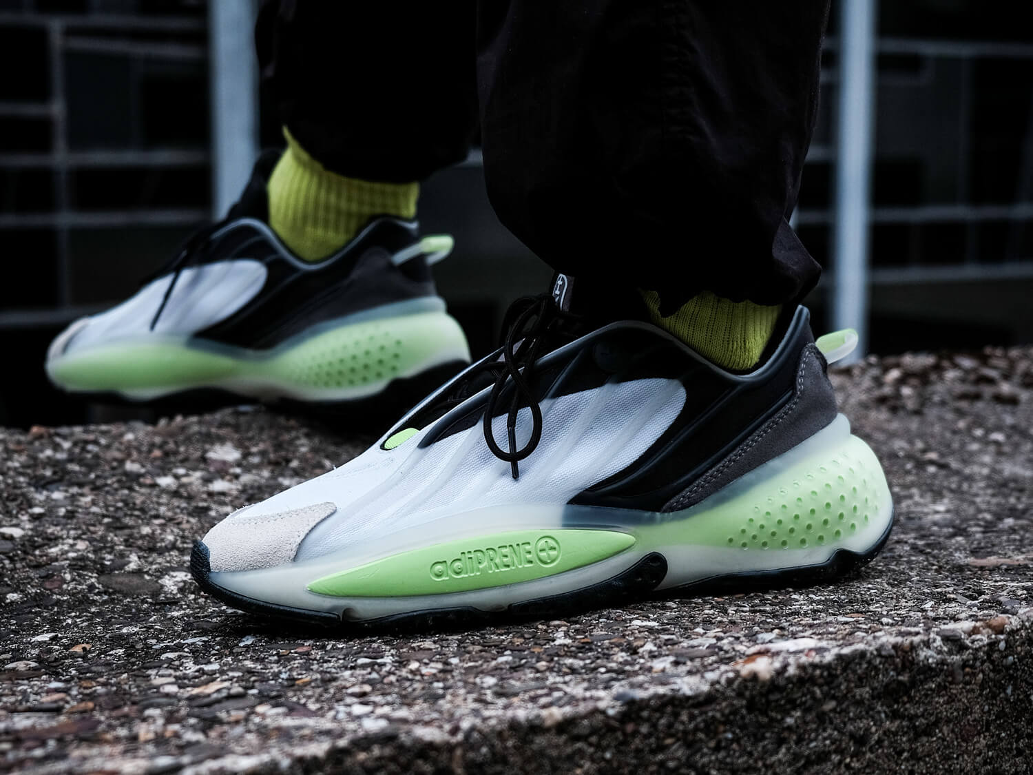 adidas Ozrah - black/white/yellow - H04207