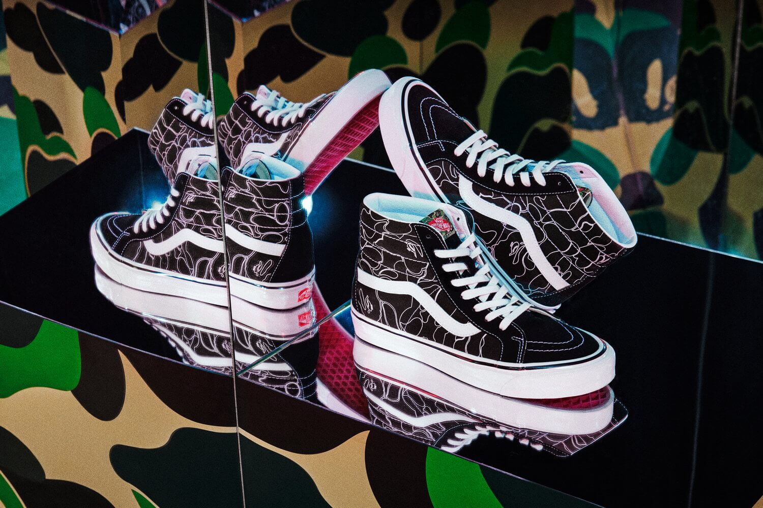 Vans x BAPE - Sk8-Hi 38 DX - black/white - VN0A38GF7BG