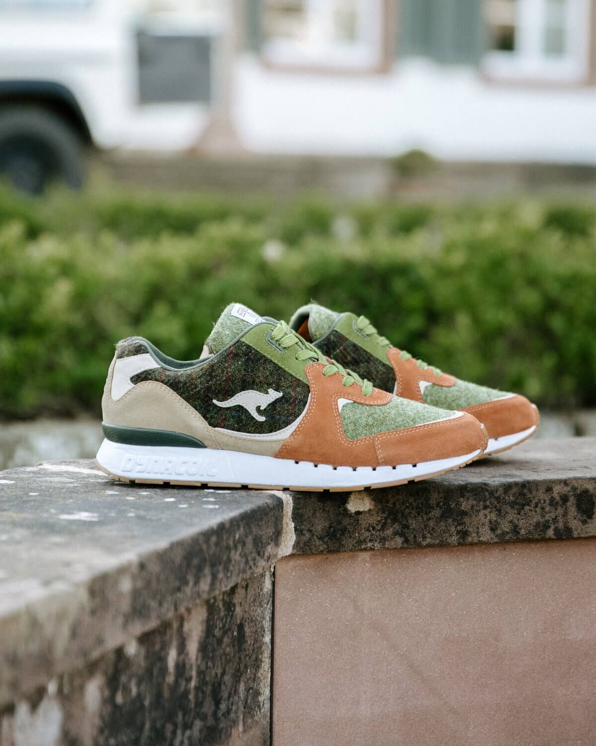 KangaROOS x Harris Tweed Coil R2 „Traditions Pack / Tweed“