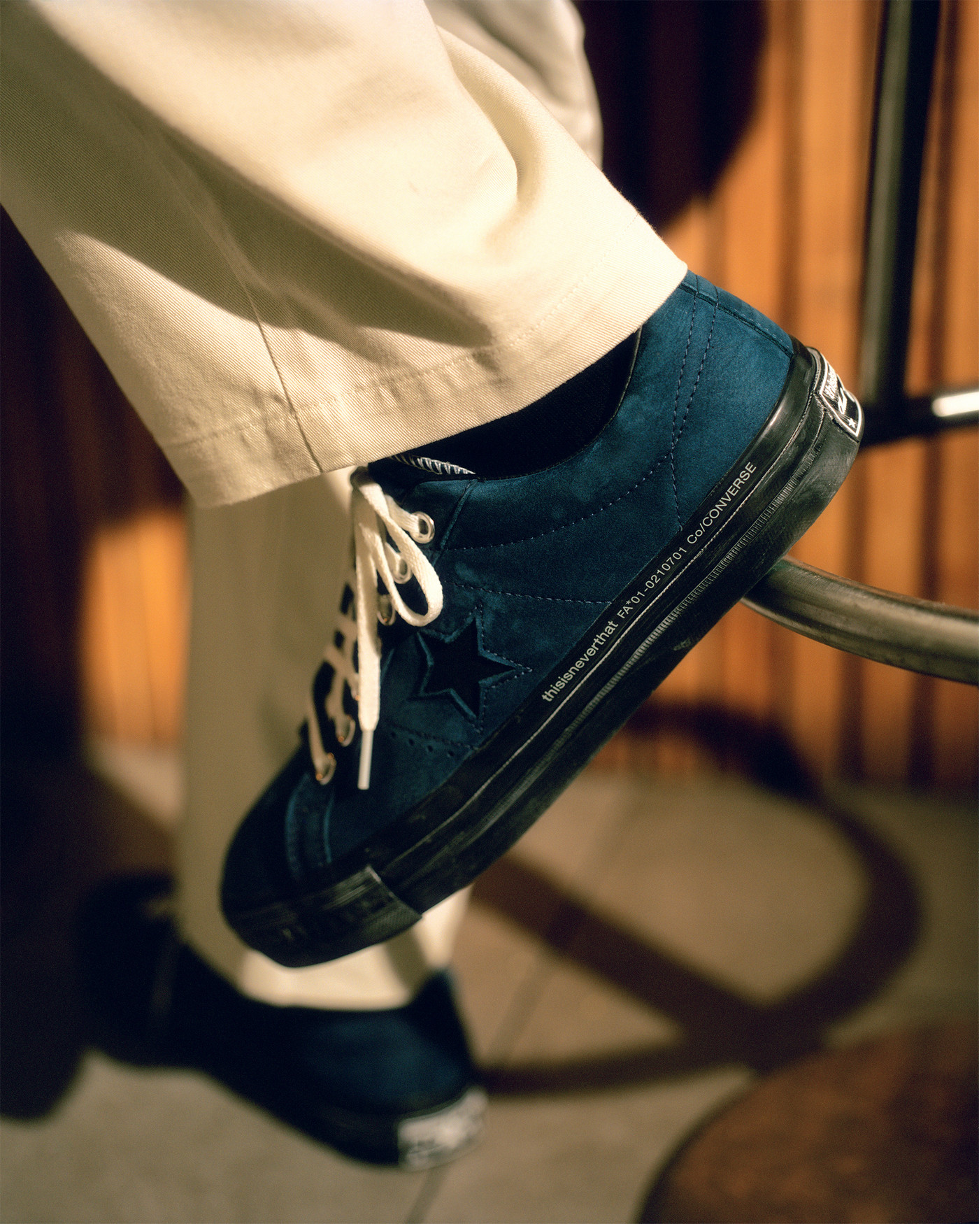 on feet - Converse x thisisneverthat - One Star - poseidon/black/poseidon - 172394C