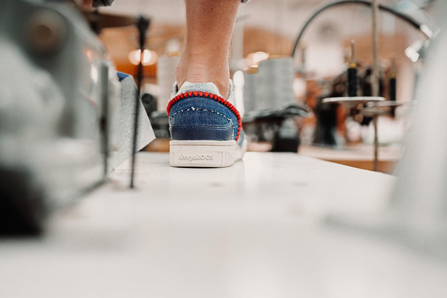 on feet - KangaROOS feat. Ruttloff - Ultralite "Denim"