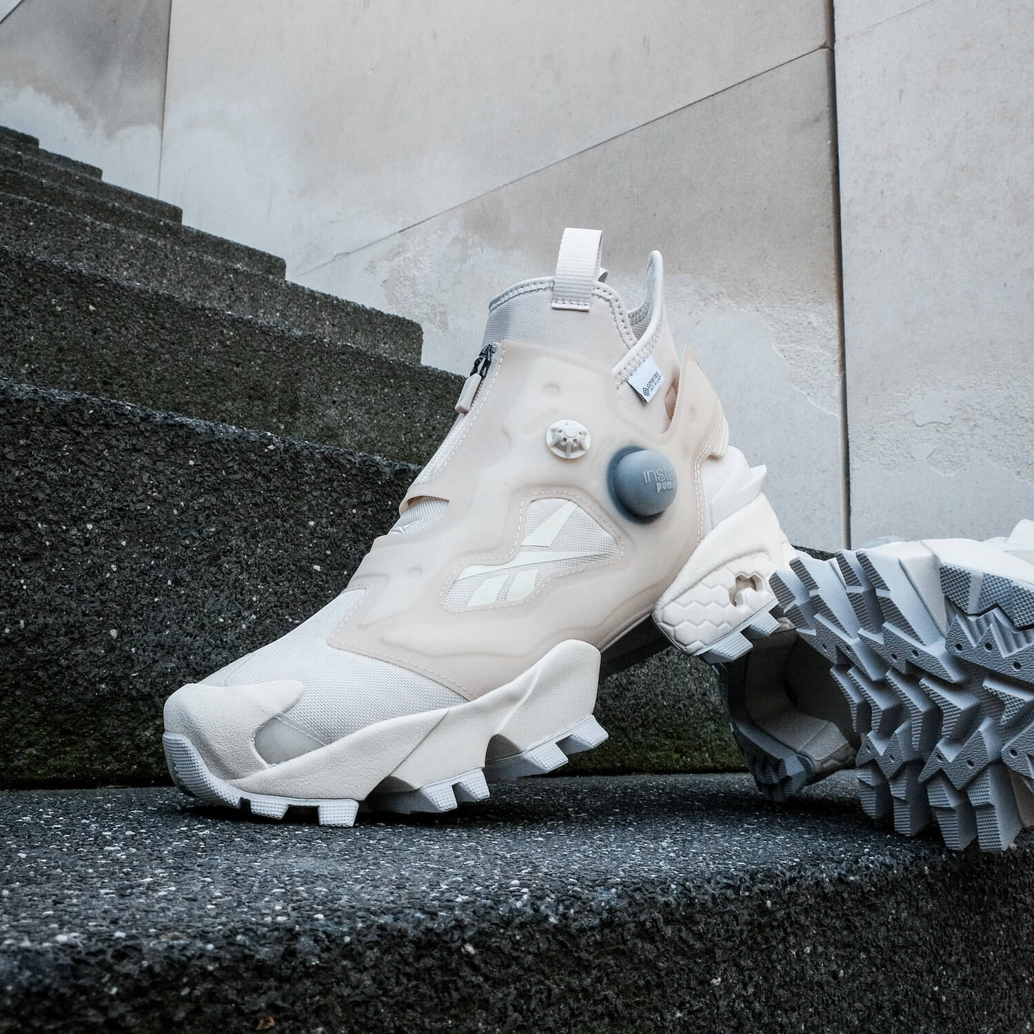 Reebok - Instapump Fury OG Boot - Gore-Tex Infinium - white/grey/beige - S23787