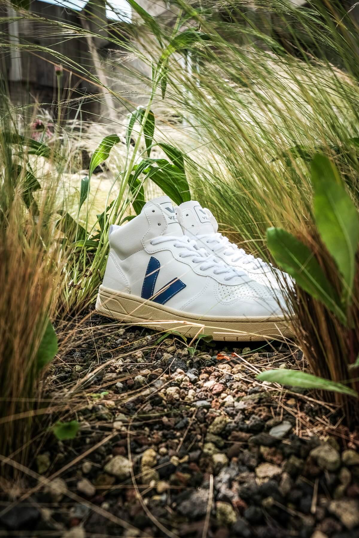 VEJA's V-15 Hi Top Silhouette