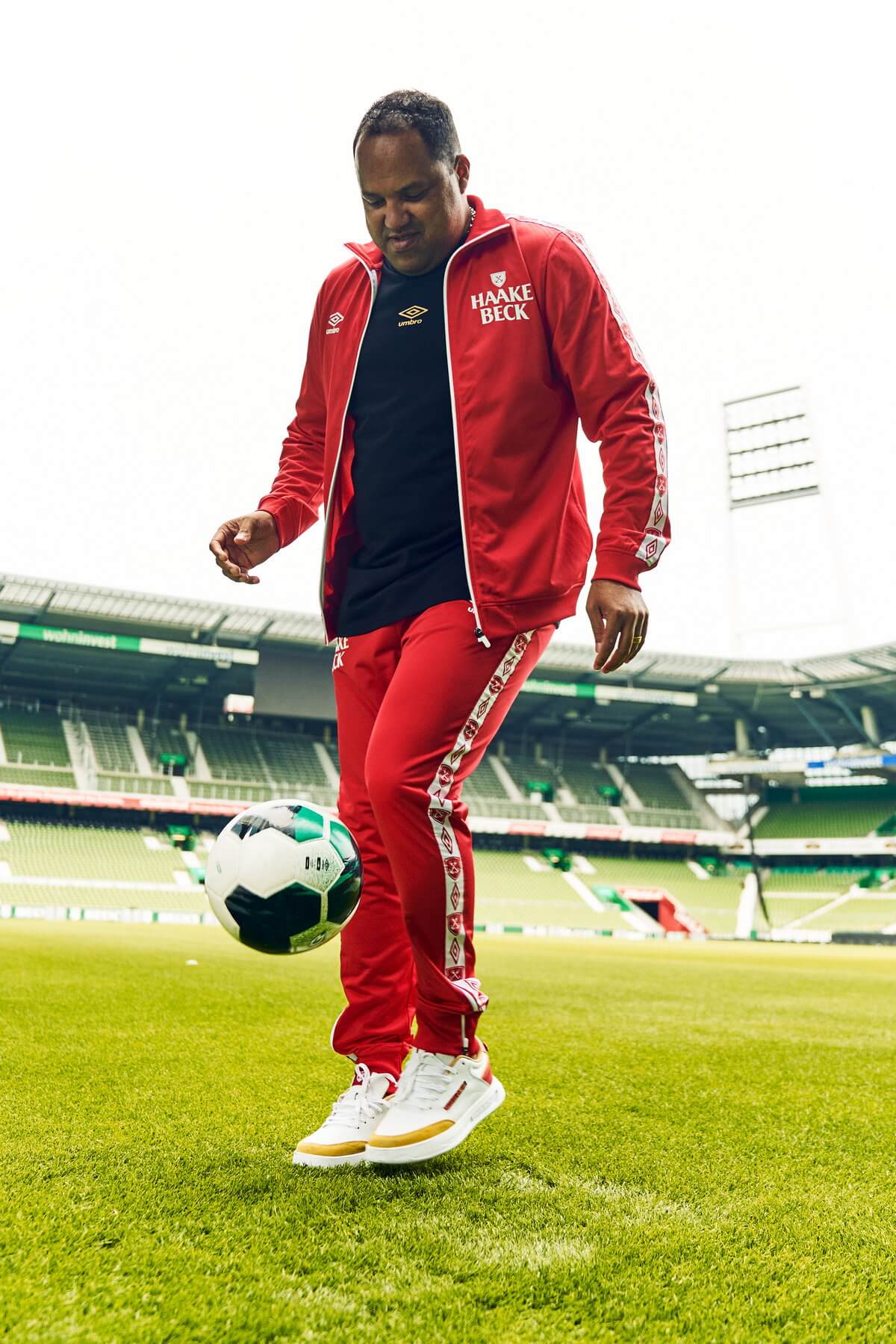 Umbro x Haake-Beck Greco Weiß/Rot/Gold