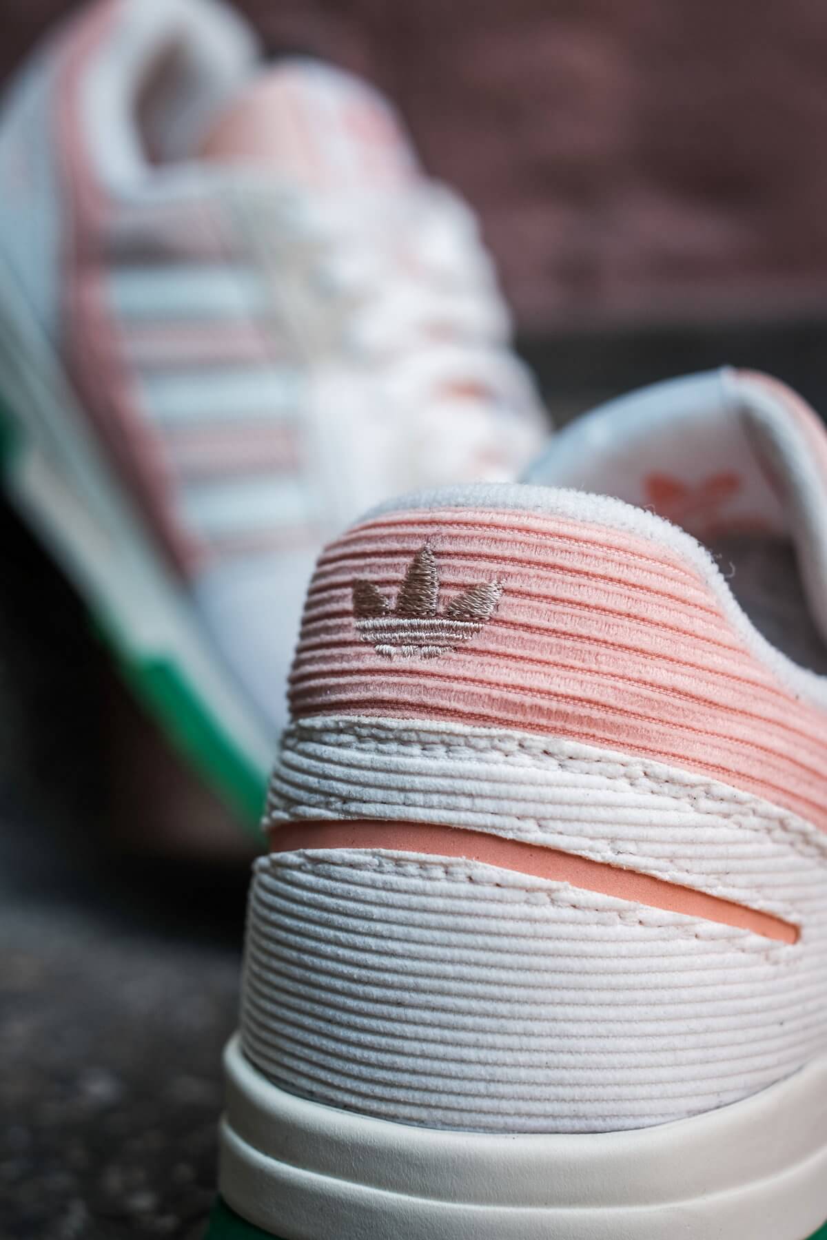 heel details - adidas Originals - ZX 420 - rose/salmon/green
