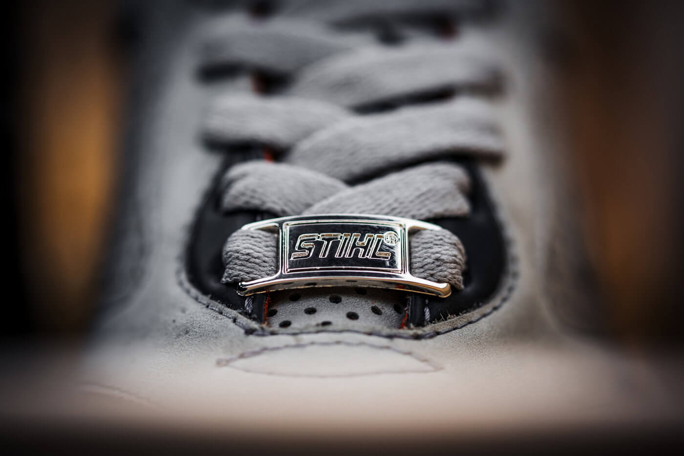 Stihl Logo auf dem Lacetag vorne in der Schnürung