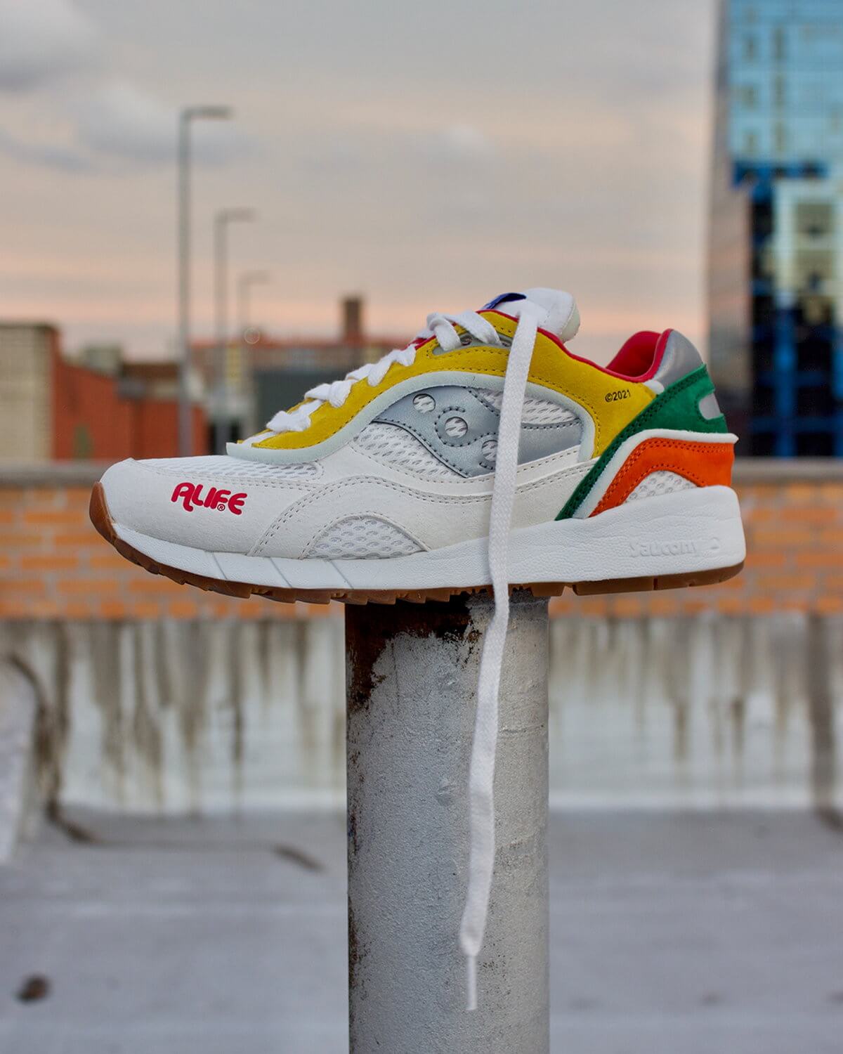 Saucony x ALIFE Shadow 6000 white / multi