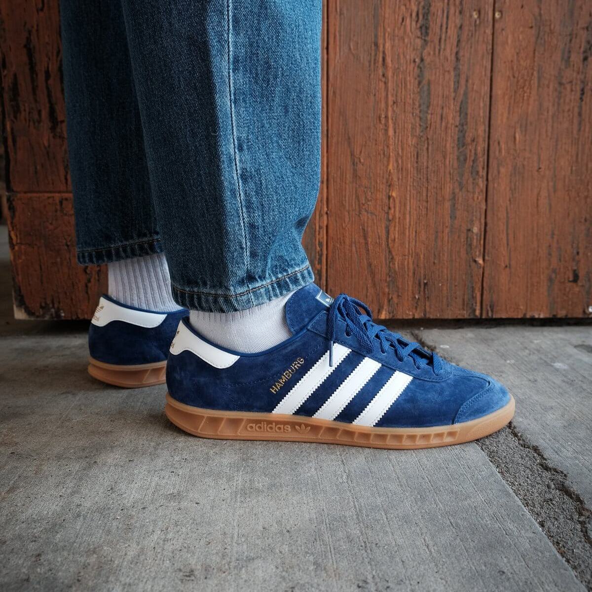 on feet - adidas Originals - Hamburg - victory blue/footwear white/gum - H01786