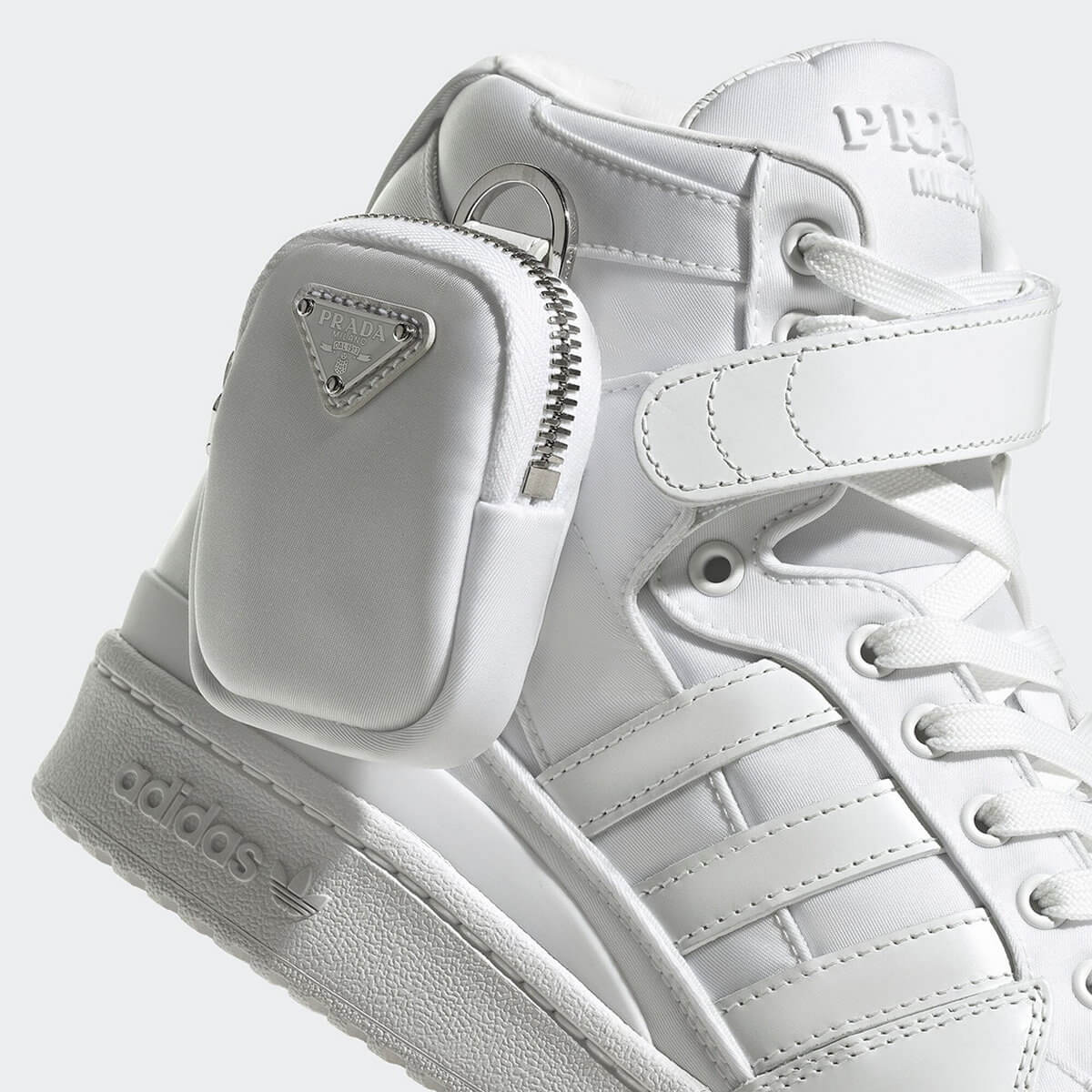details, pouch pocket - adidas for Prada - Re-Nylon Collection - Forum Low - white/white/silver metallic - GY7041
