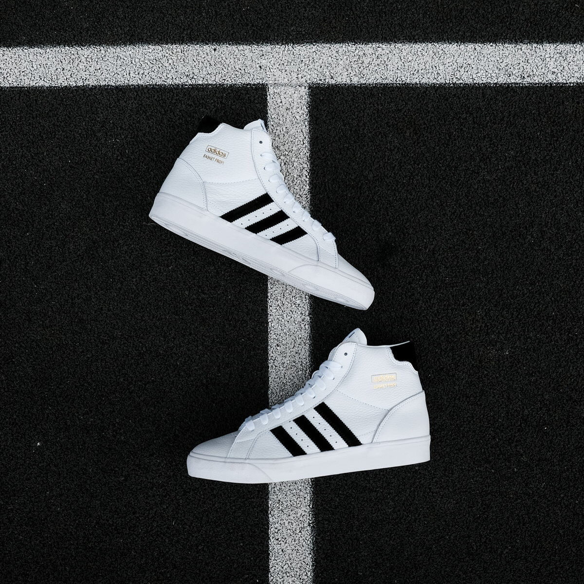 adidas Originals Basket Profi Cloud White / Core Black / Gold Metallic