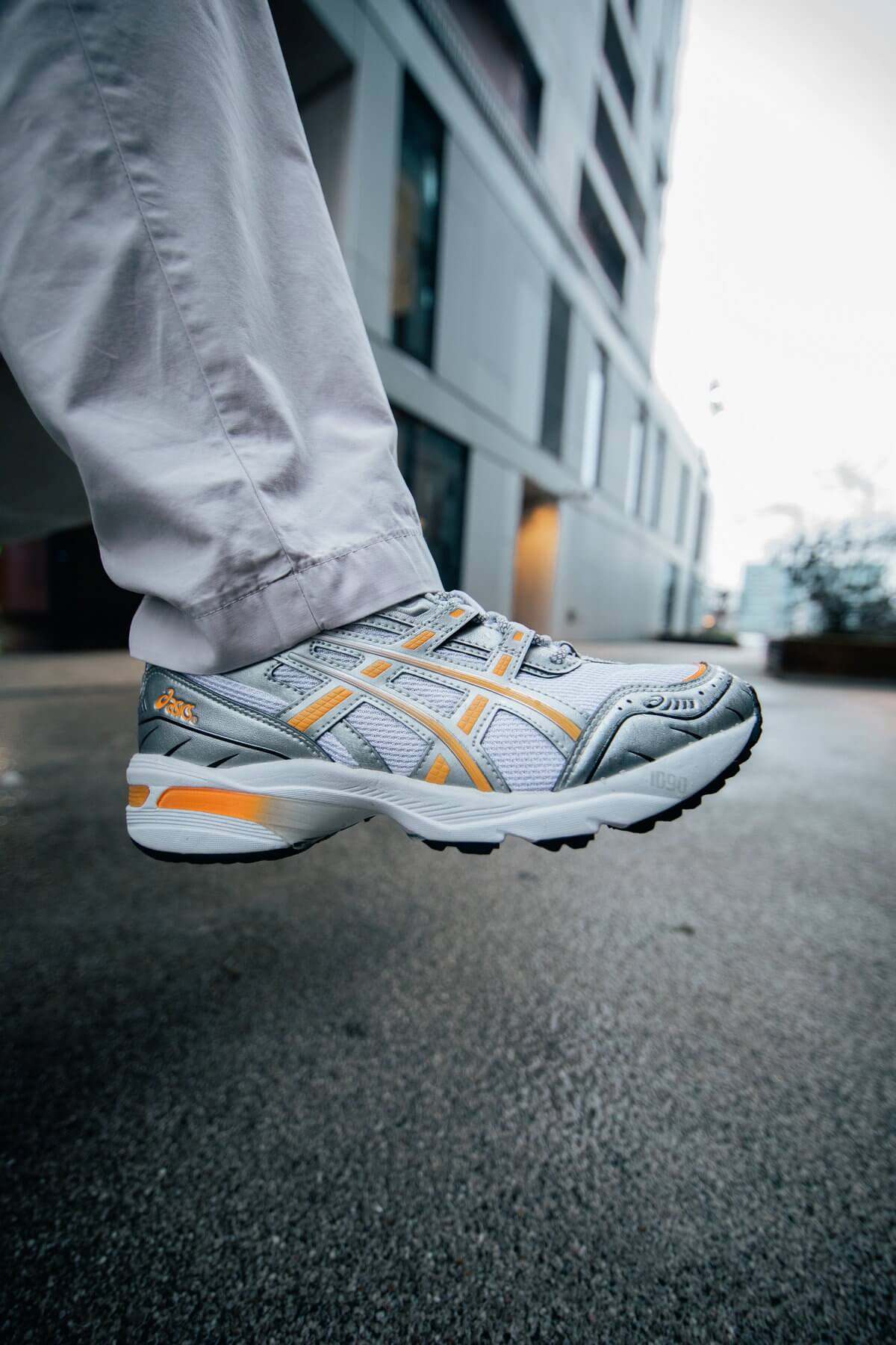 ASICS SportStyle Gel-1090 white / citrus