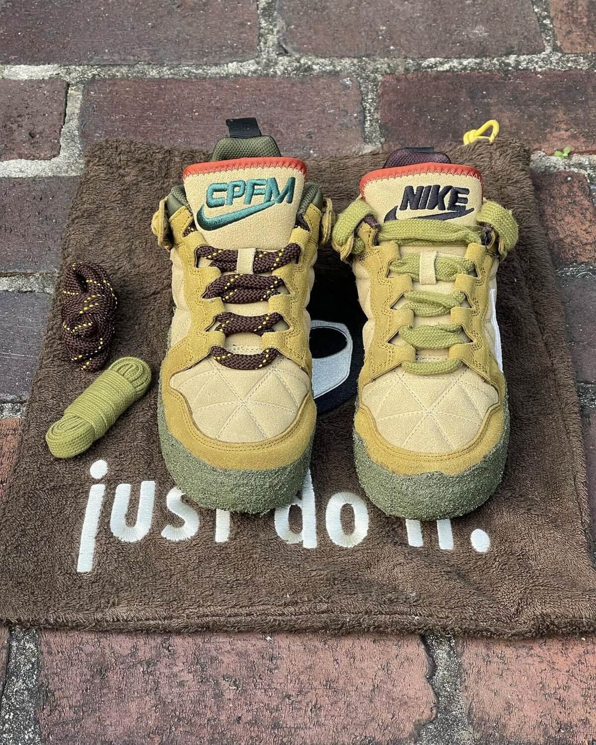 Nike x Cactus Plant Flea Market - Dunk Low