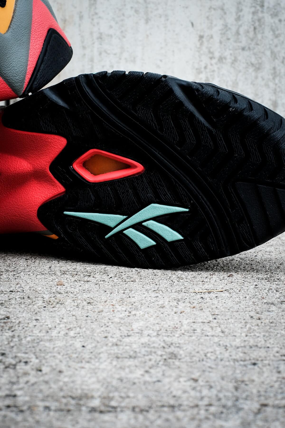 Reebok - Kamikaze II - "1996 NBA All-Star Game San Antonio" - black/pink/solar gold - H01316