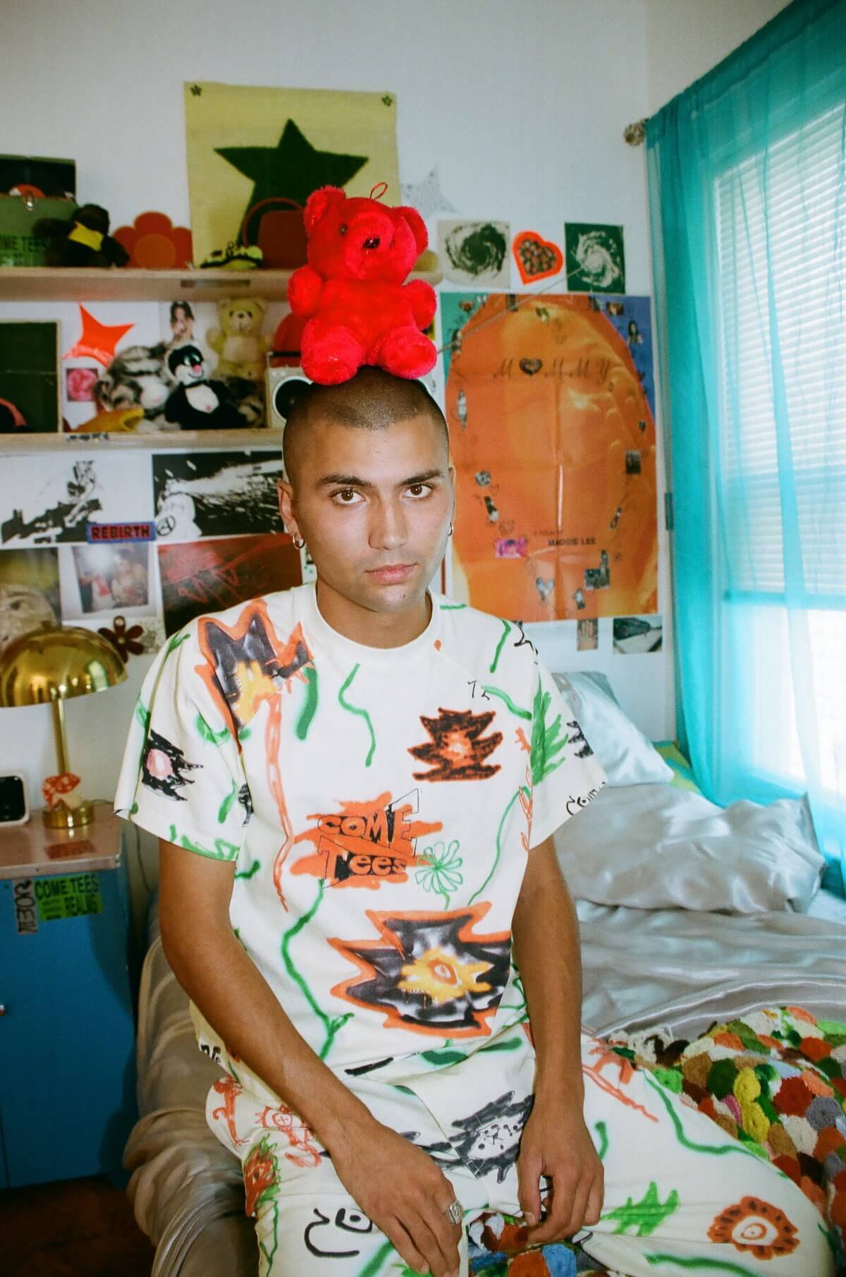 Converse x Come Tees Capsule Collection feat. Chuck 70 „Realms & Realities“
