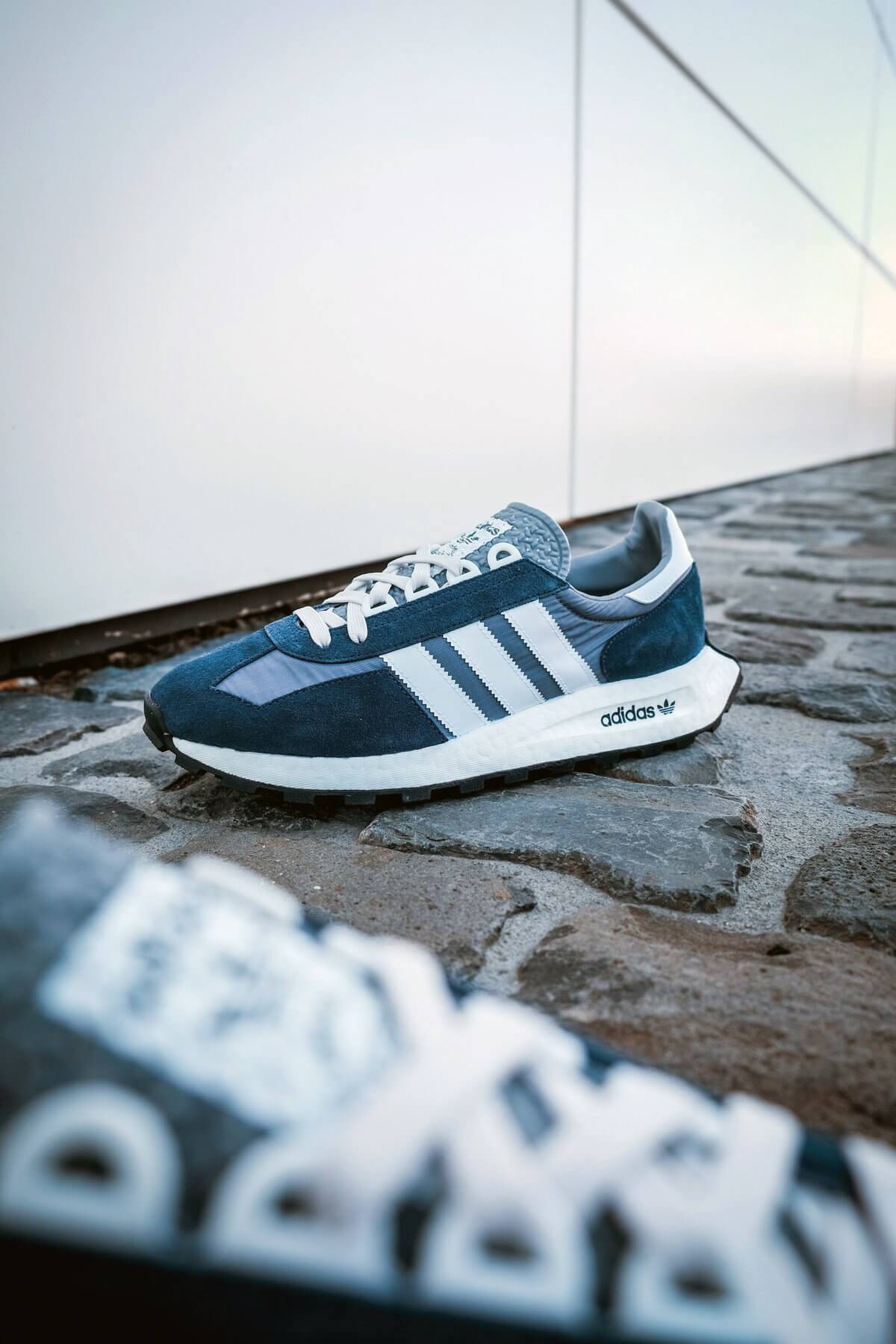 adidas Originals Retropy E5 Blue / White