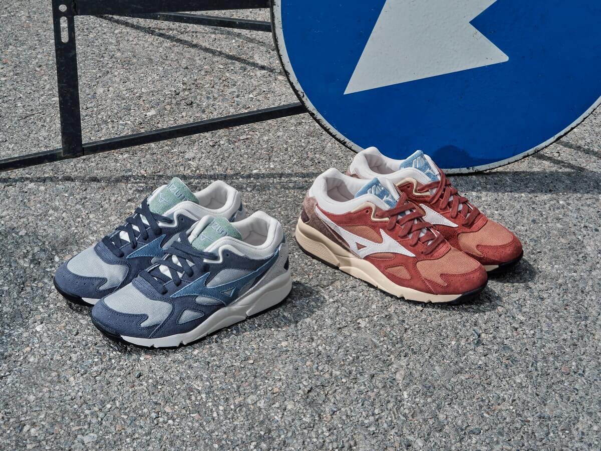 Mizuno SportStyle - Sky Medal Premium - Mood Indigo/ China Blue/ Green Bay & Fired Brick/ White Sand/ Blue Shadow