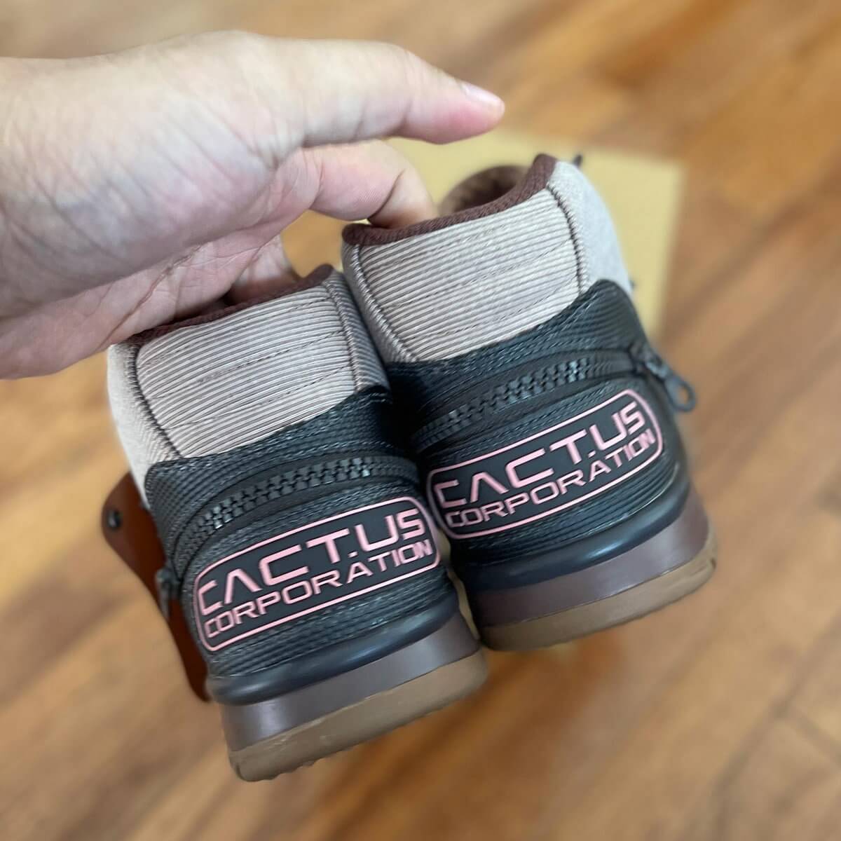 Nike x Travis Scott / Cactus Jack Air Trainer 1