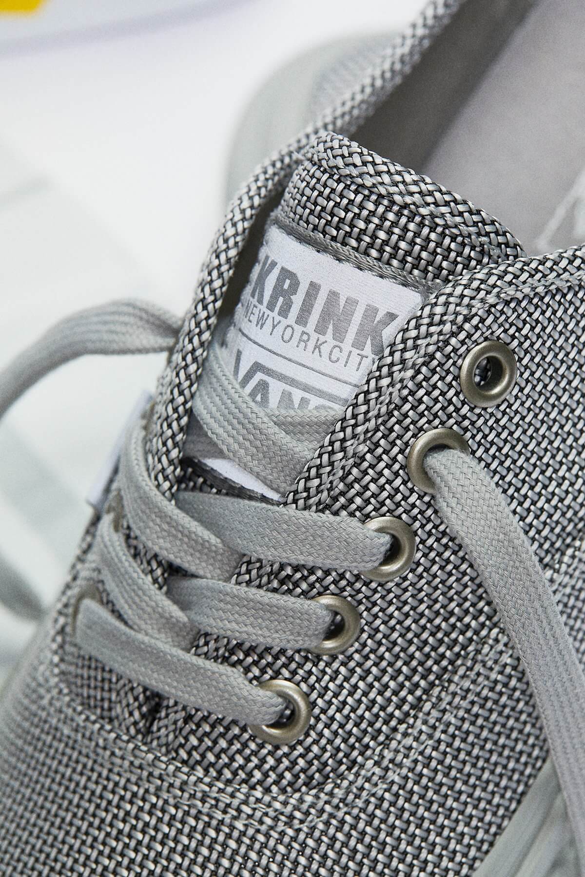 close up - tongue logo - Vault by Vans x KRINK - Authentic VLT LX - silver/silver - VN0A4CS41761