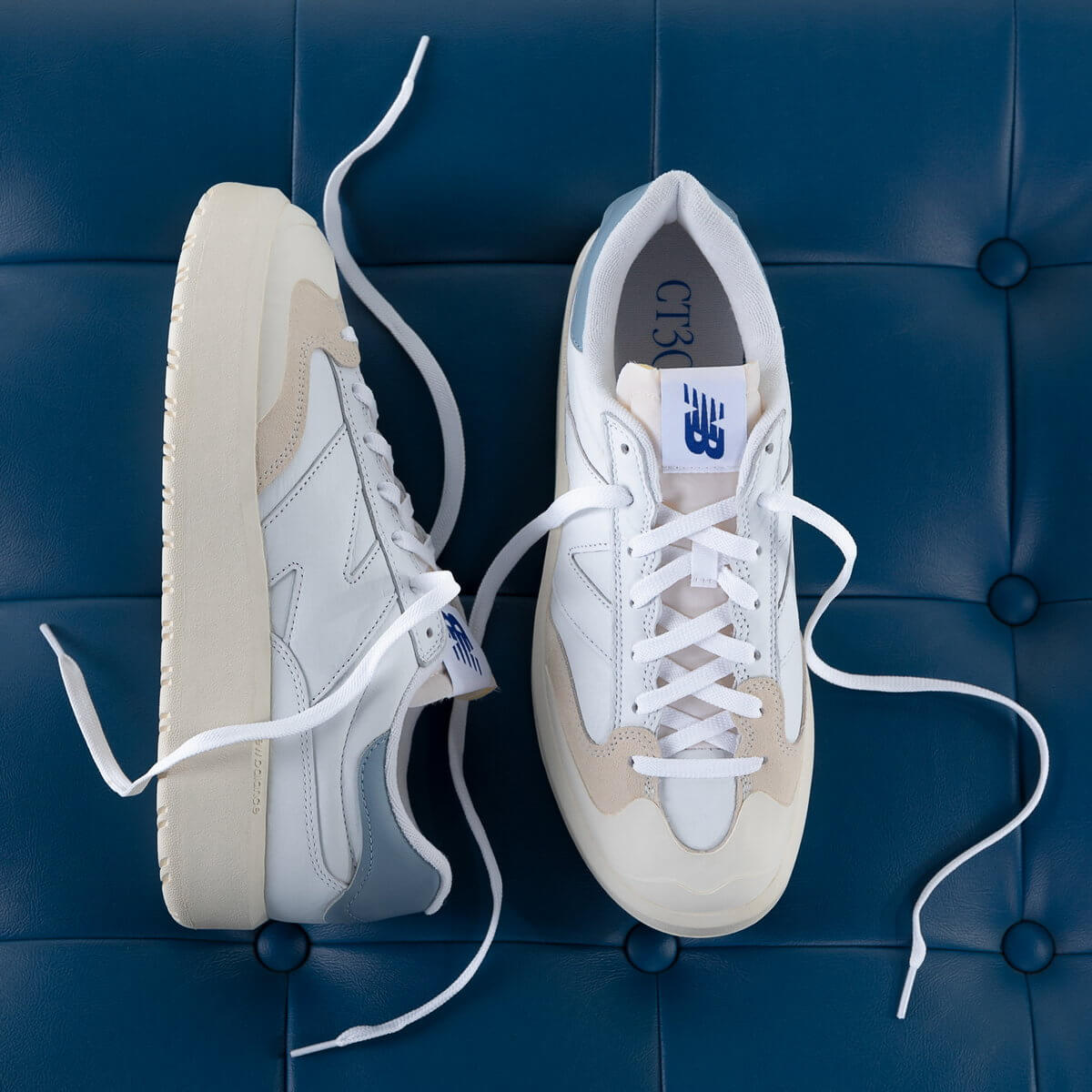 New Balance CT302 - white/off-white