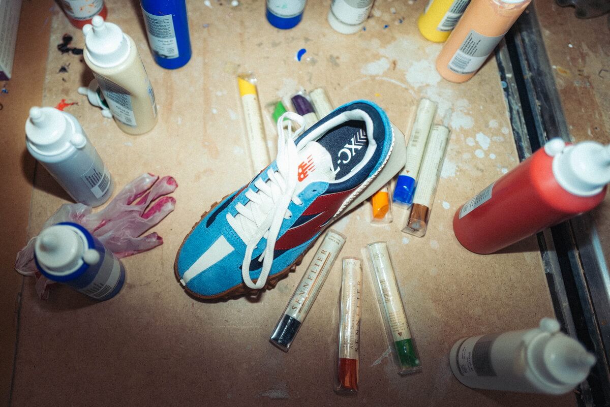 New Balance und Künstlerin Denise Rudolf Frank denken Bekanntes gemeinsam neu