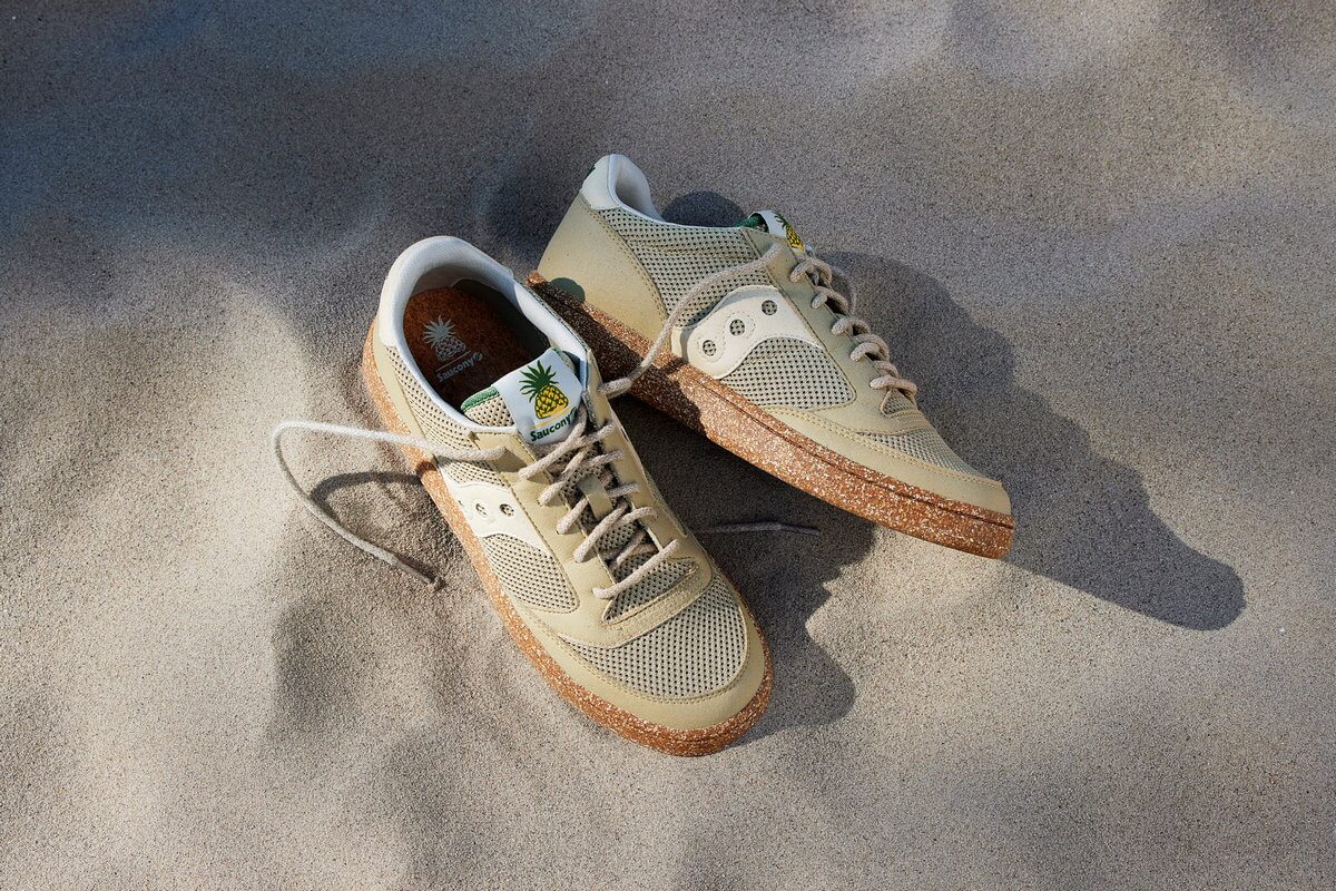 Saucony Jazz Court RFG "Earth Day" beige / brown S70639-2