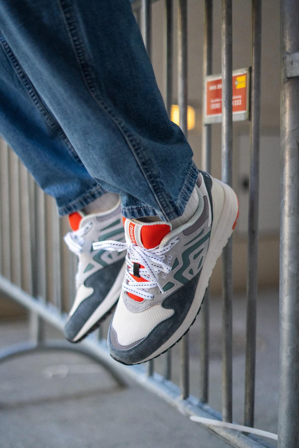 Karhu - Legacy 96 - Turbulence / Dawn Blue - F806035