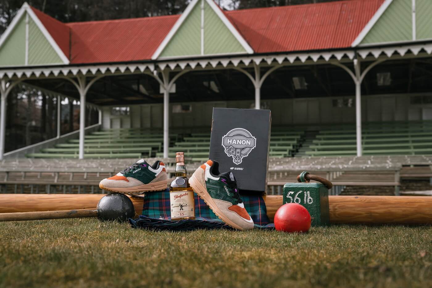 Karhu x HANON Legacy 96 "Highland Games" smoke gray / trekking green