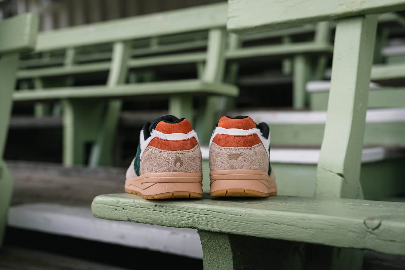 Karhu x HANON Legacy 96 "Highland Games" smoke gray / trekking green