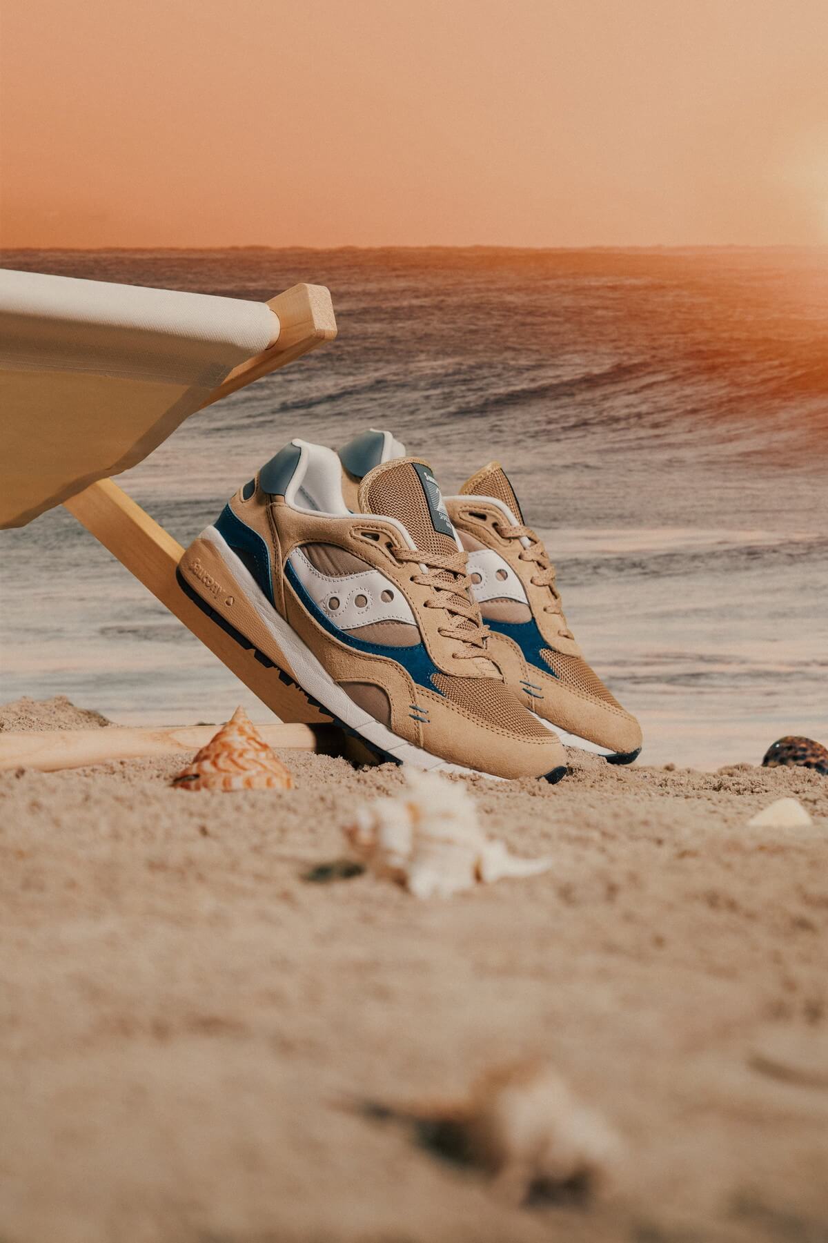 Saucony Shadow 6000 "Destination Spring" - Sand / Navy - S70674-3
