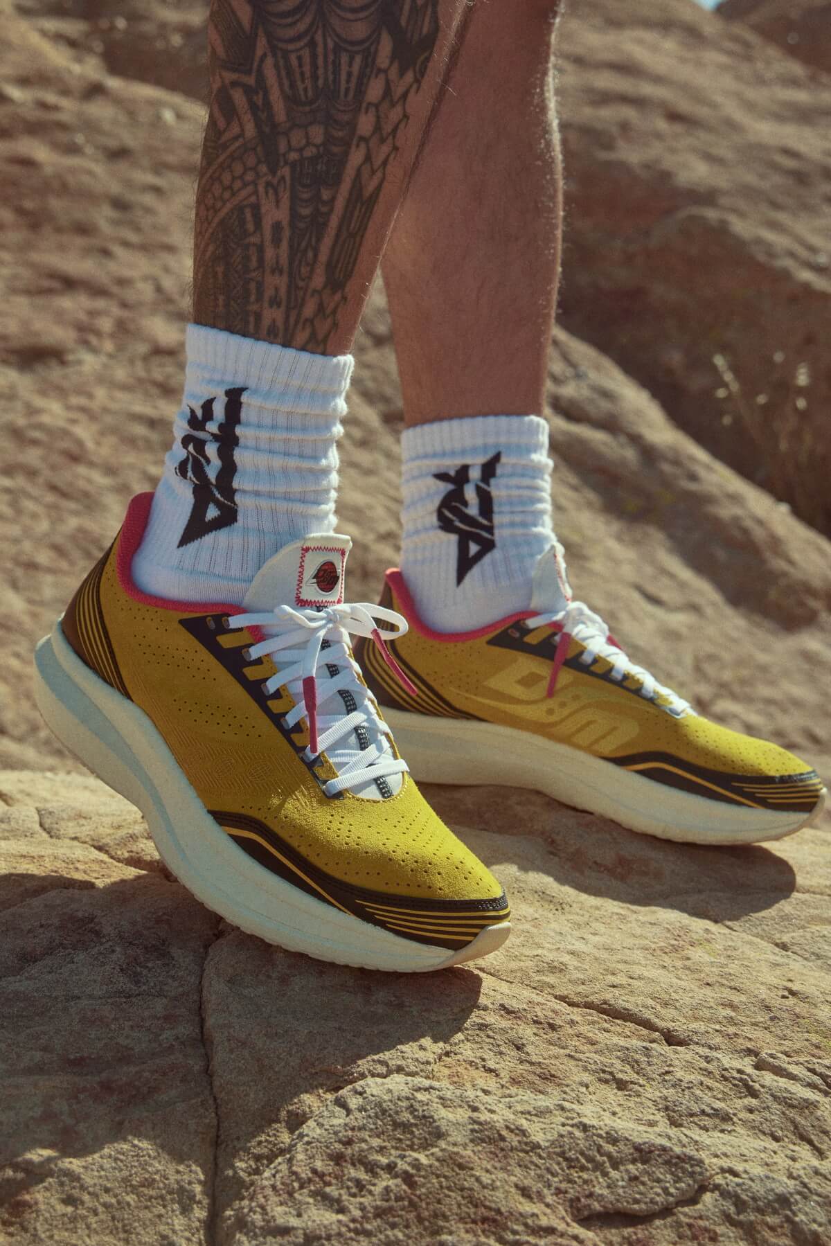 on feet - Saucony x Diet Starts Monday - Endorphin Pro - Diet Yellow / Jaune - S70561-1