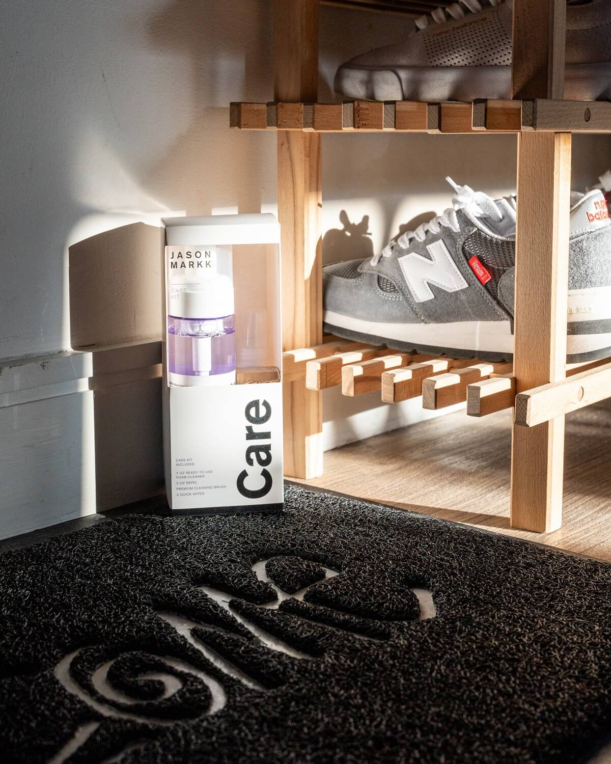 The Jason Markk Care Kit – „Care for All“