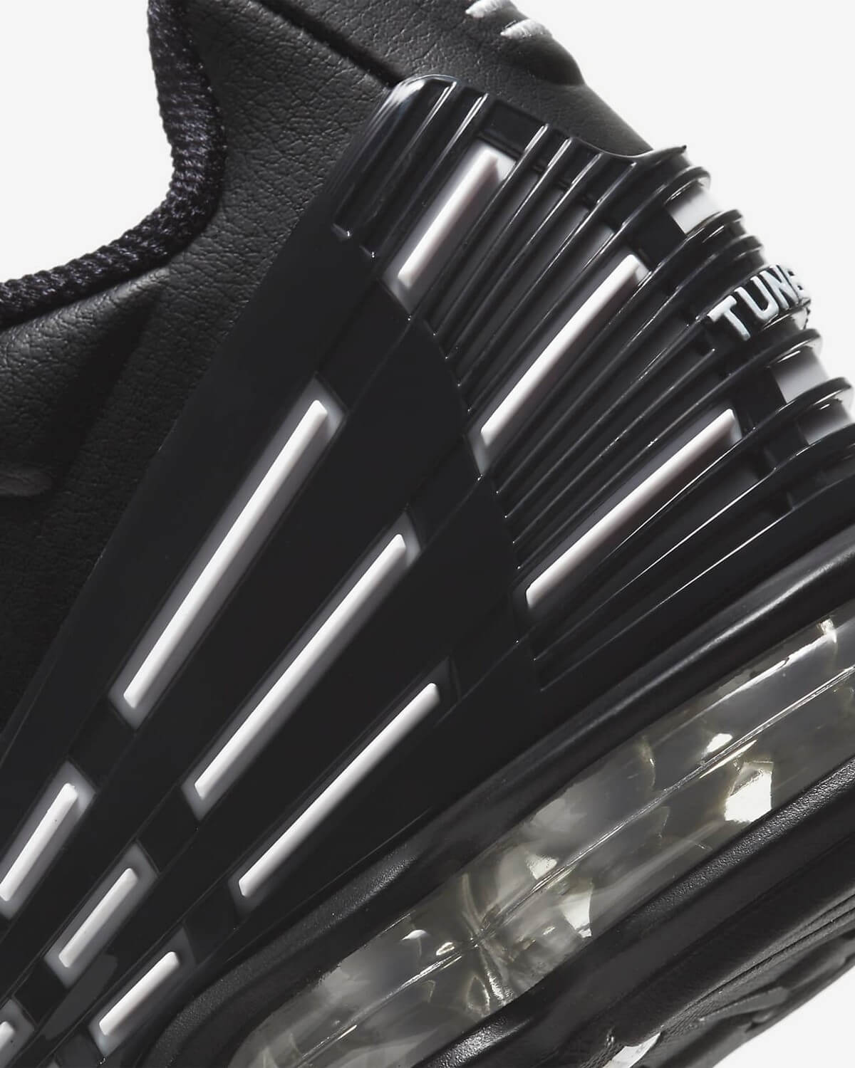 Knucks ft. SL - Nice & Good feat. Nike Air Max Plus III, Air Jordan 1, 6 & Balenciaga Speed Trainer