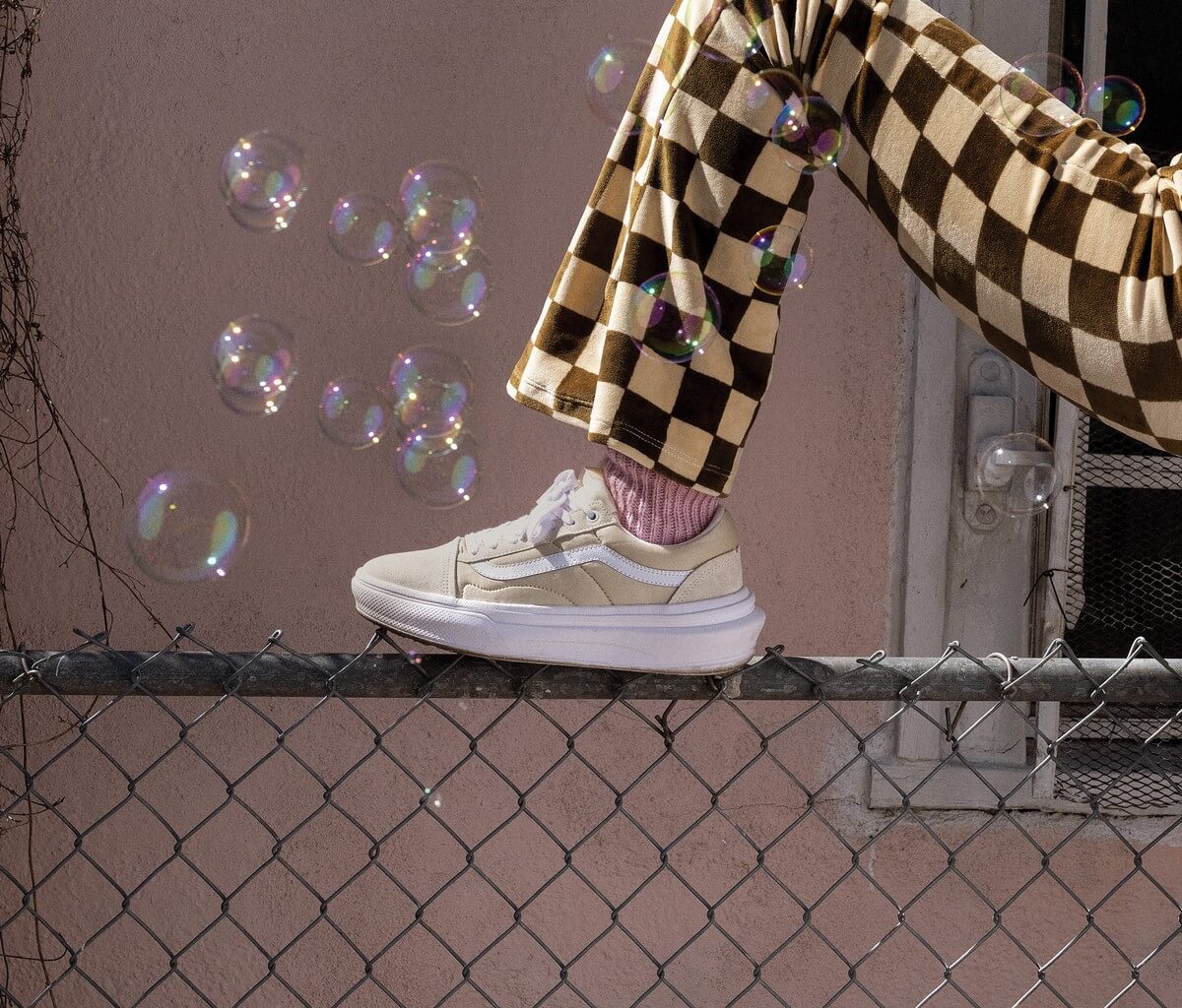 Vans Old Skool Overt CC feat. 360-Grad-ComfyCush