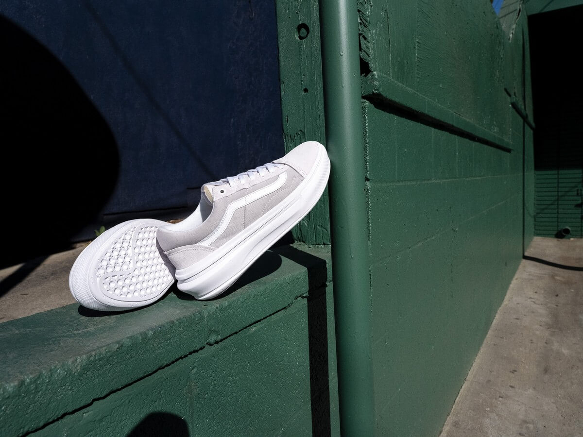 Vans Old Skool Overt CC feat. 360-Grad-ComfyCush