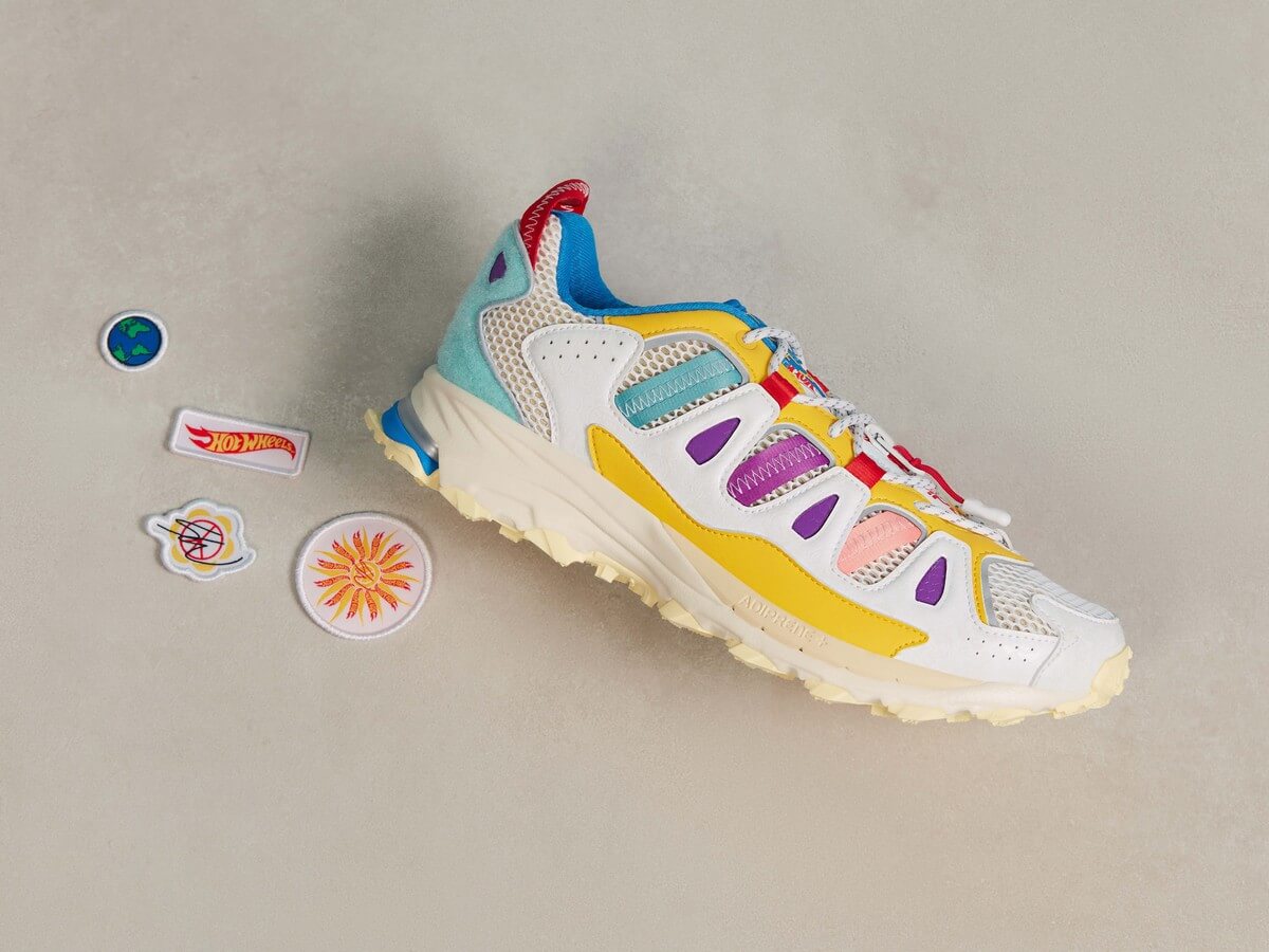 adidas Originals x Sean Wotherspoon x Hot Wheels Superturf Adventure - Cloud White / Bold Gold / Blue Bird - GX9682