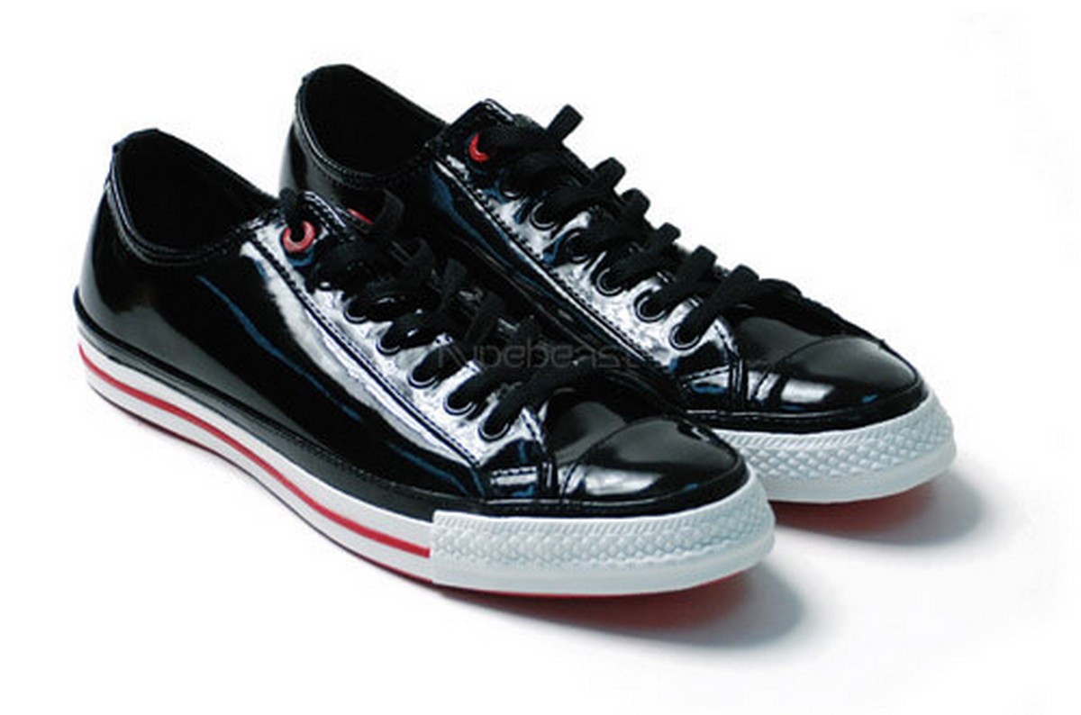 Lupe Fiasco "Food & Liquor" Album & Sneaker History feat. Reebok, Nike, Converse, Greedy Genius & Vans