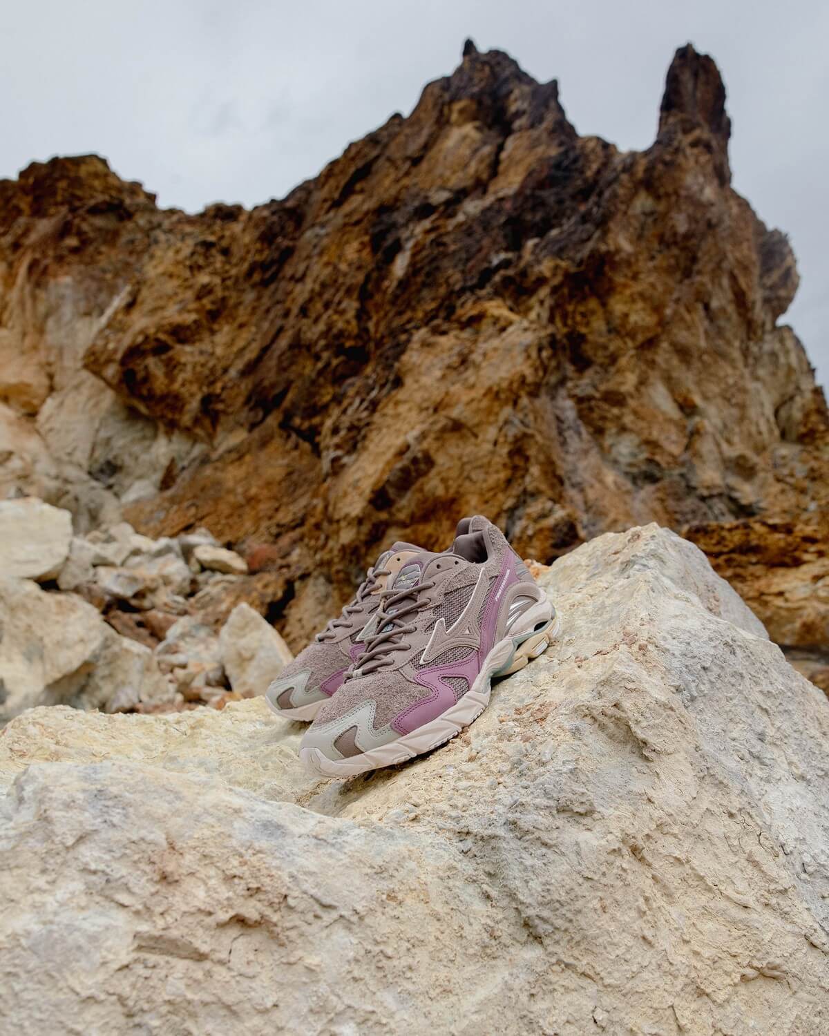 Mizuno x Footpatrol Wave Rider 10
